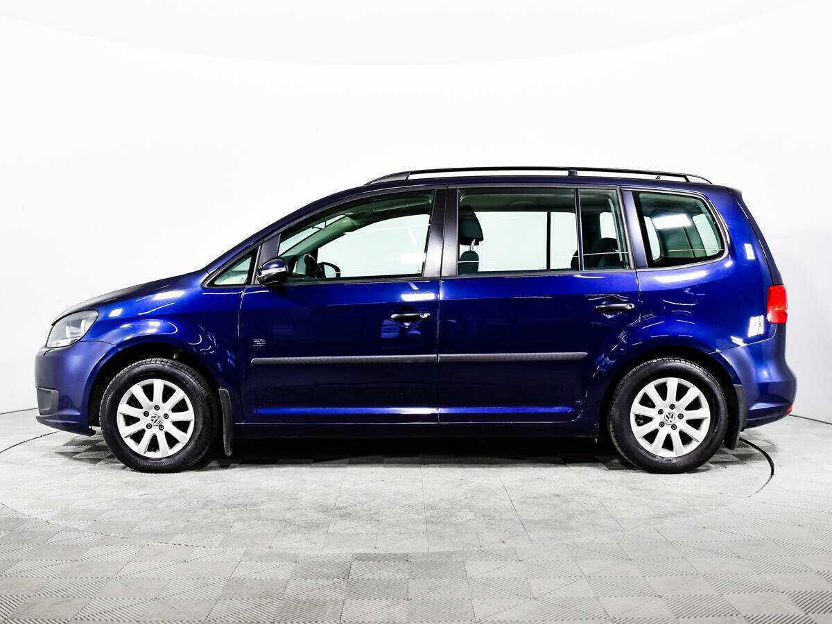 Купить Volkswagen Touran с пробегом. Фото: #7