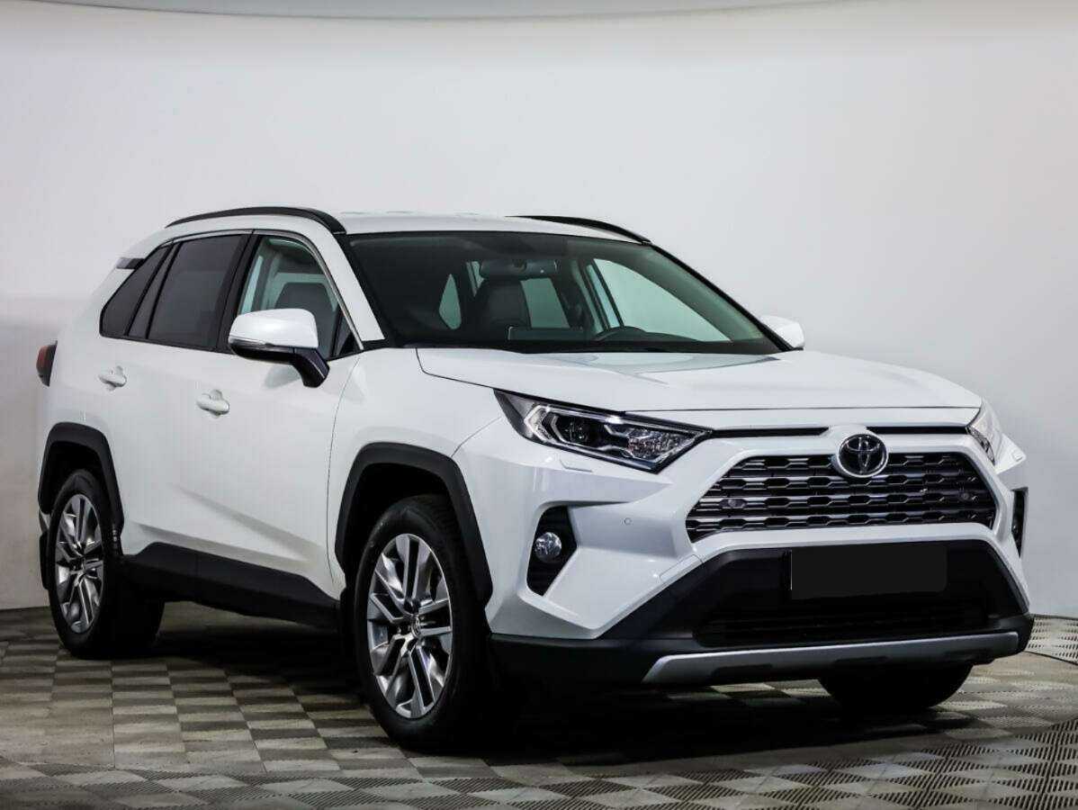 Купить Toyota RAV4 с пробегом. Фото: #1