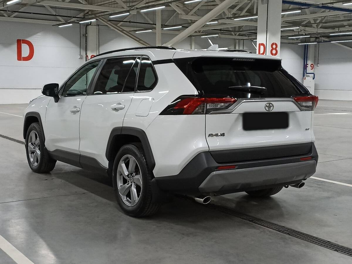 Купить Toyota RAV4 с пробегом. Фото: #6