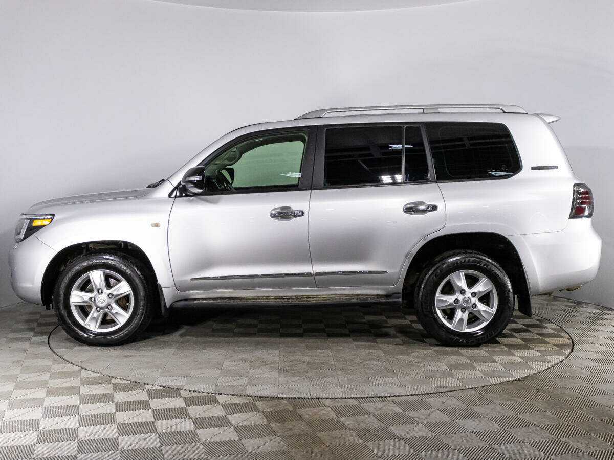 Купить Toyota Land Cruiser с пробегом. Фото: #6
