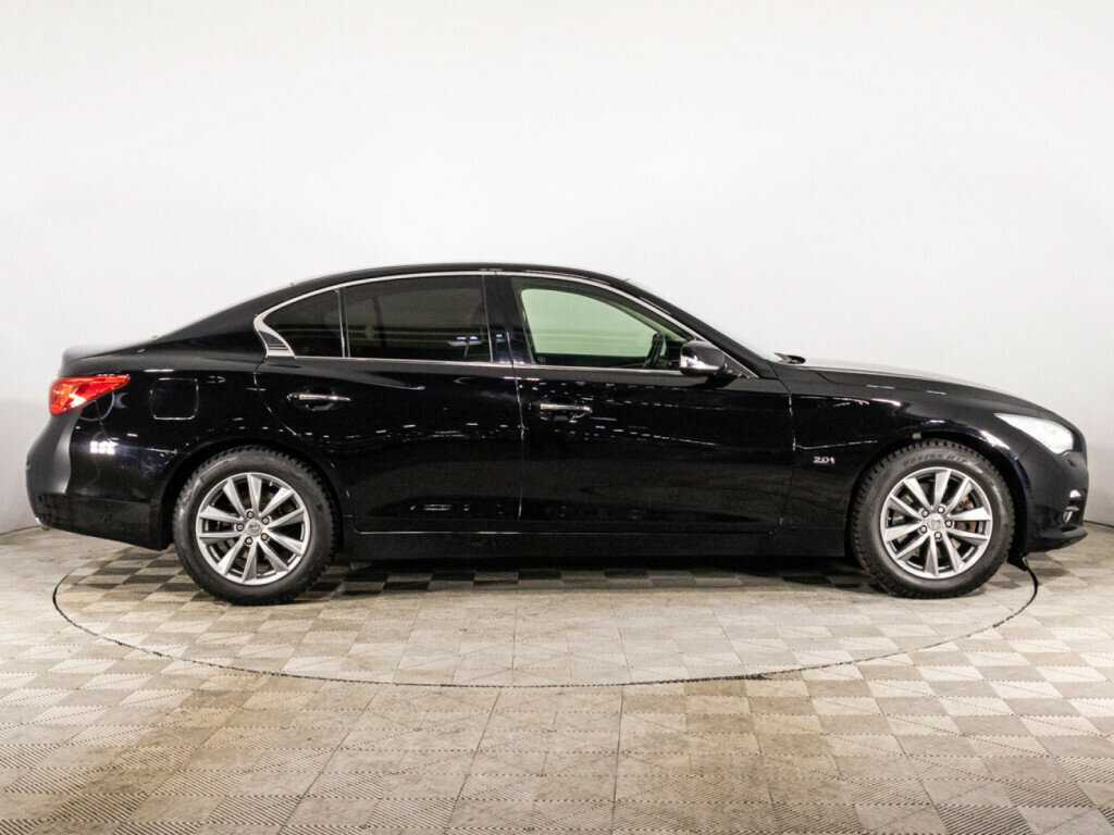 Купить Infiniti Q50 с пробегом. Фото: #3