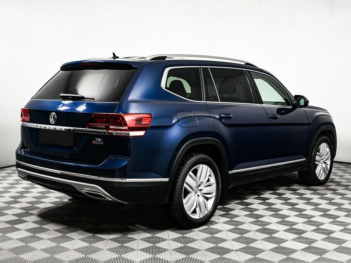 Купить Volkswagen Teramont с пробегом. Фото: #3
