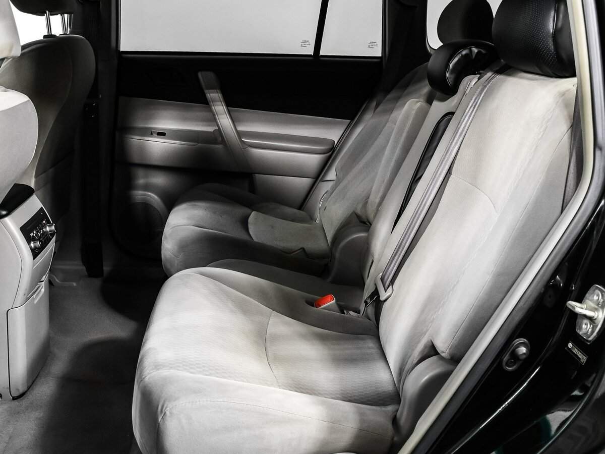 Купить Toyota Highlander с пробегом. Фото: #12