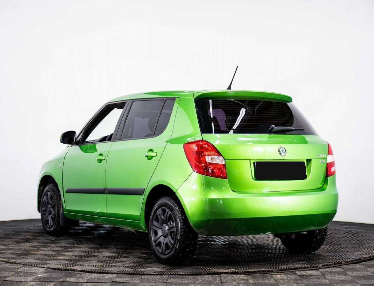 Купить Skoda Fabia с пробегом. Фото: #3