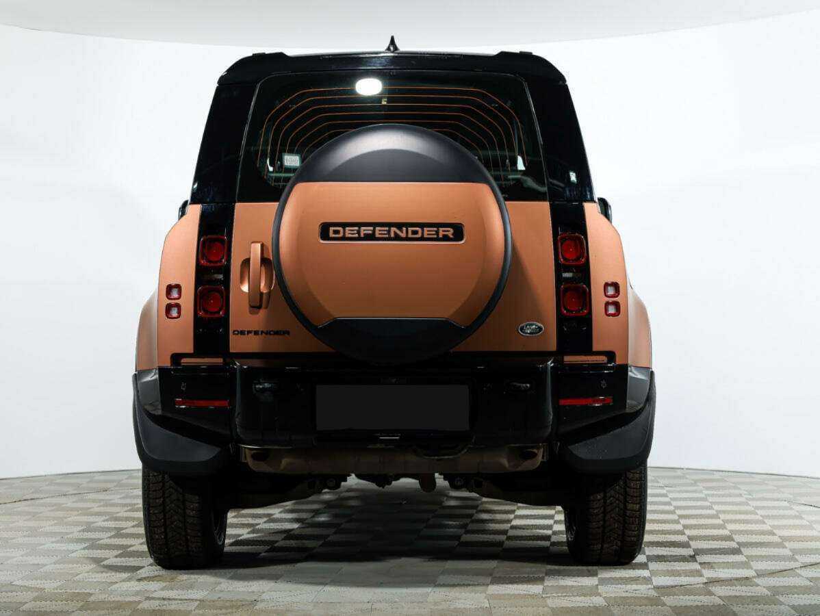 Купить Land Rover Defender с пробегом. Фото: #5