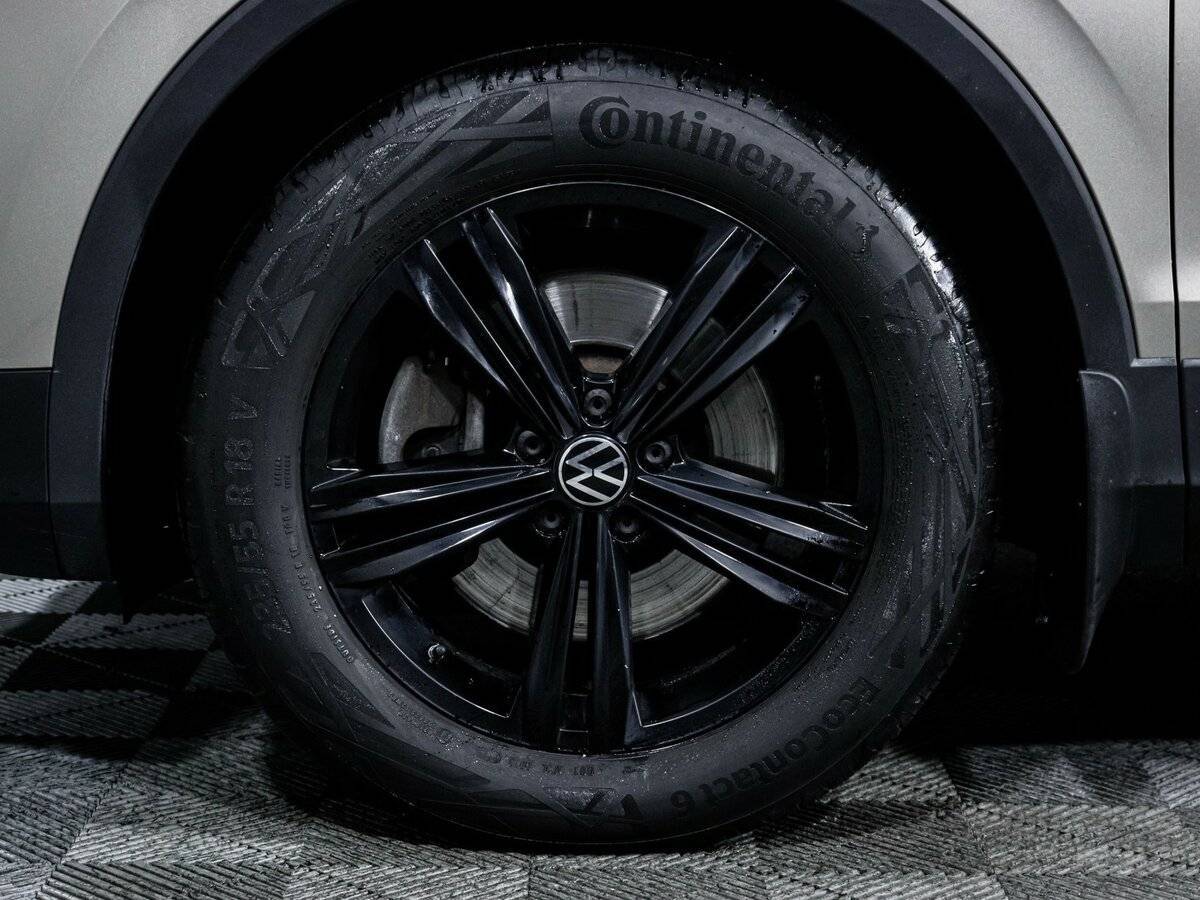 Купить Volkswagen Tiguan с пробегом. Фото: #14