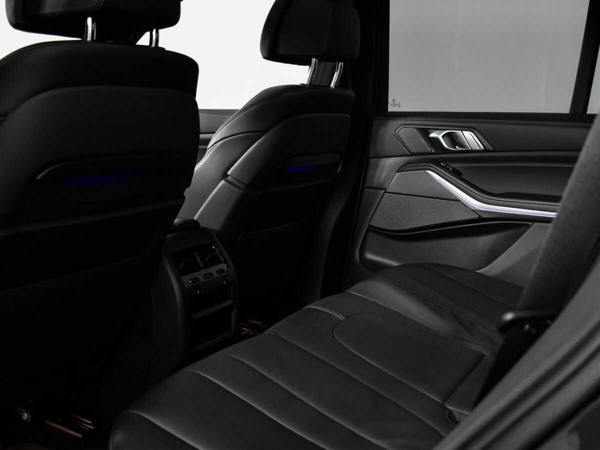 Купить BMW X5 с пробегом. Фото: #10