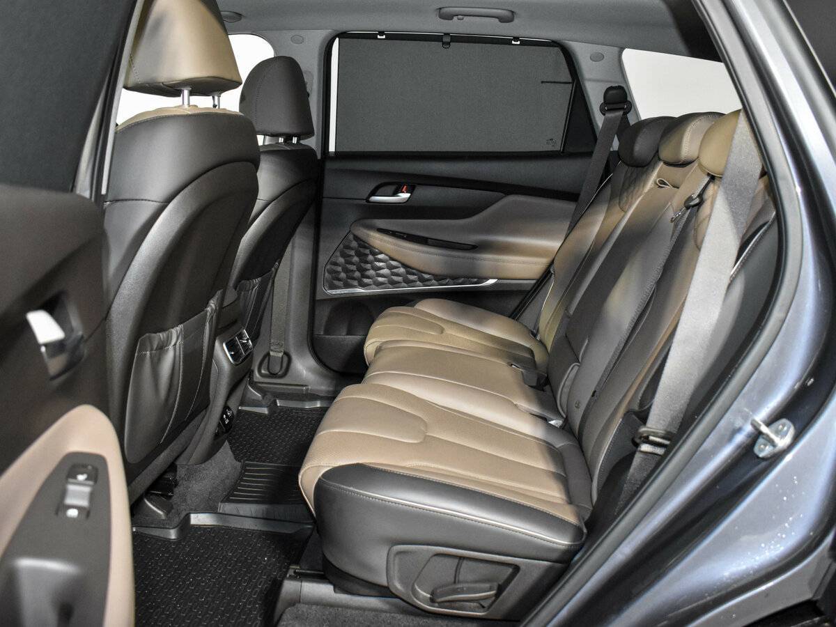 Купить Hyundai Santa Fe с пробегом. Фото: #11