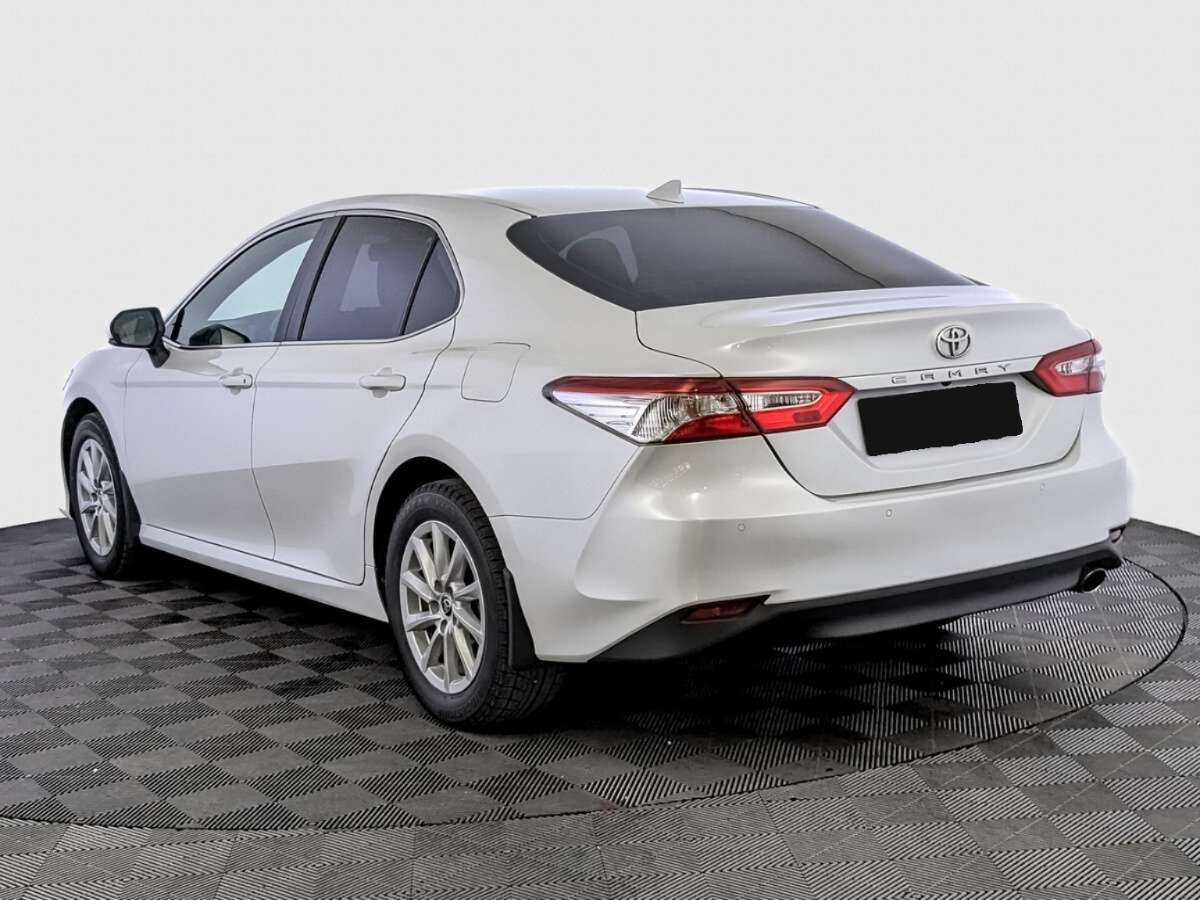 Купить Toyota Camry с пробегом. Фото: #6