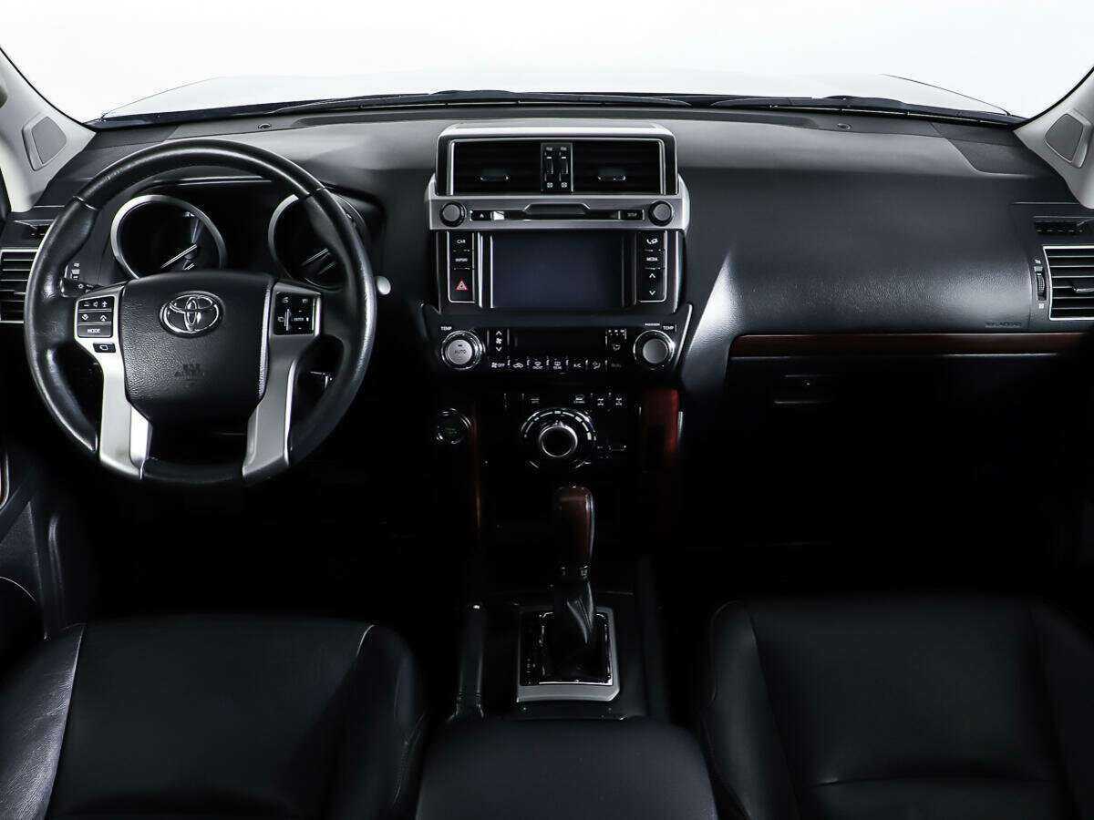 Купить Toyota Land Cruiser Prado с пробегом. Фото: #9