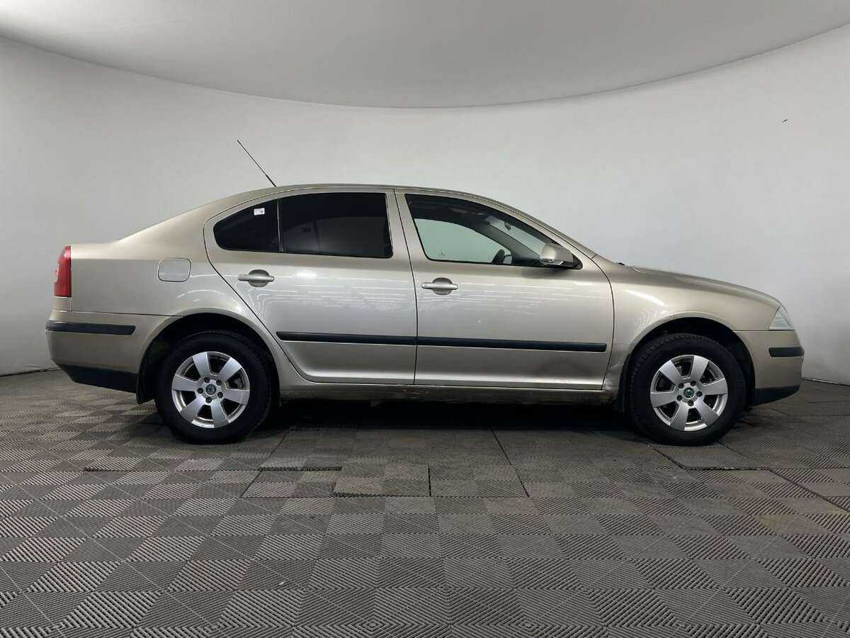 Купить Skoda Octavia с пробегом. Фото: #3