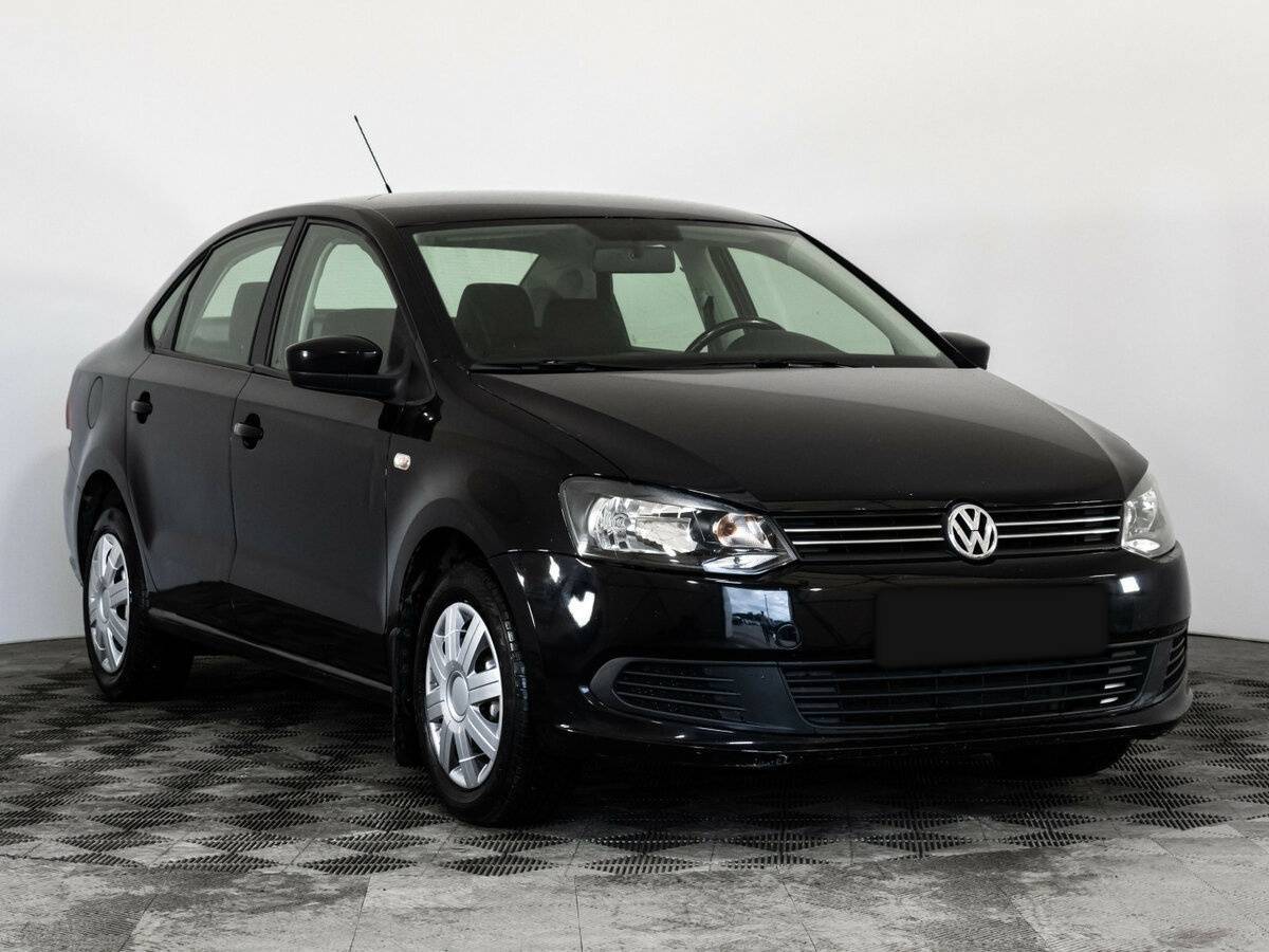 Купить Volkswagen Polo с пробегом. Фото: #2