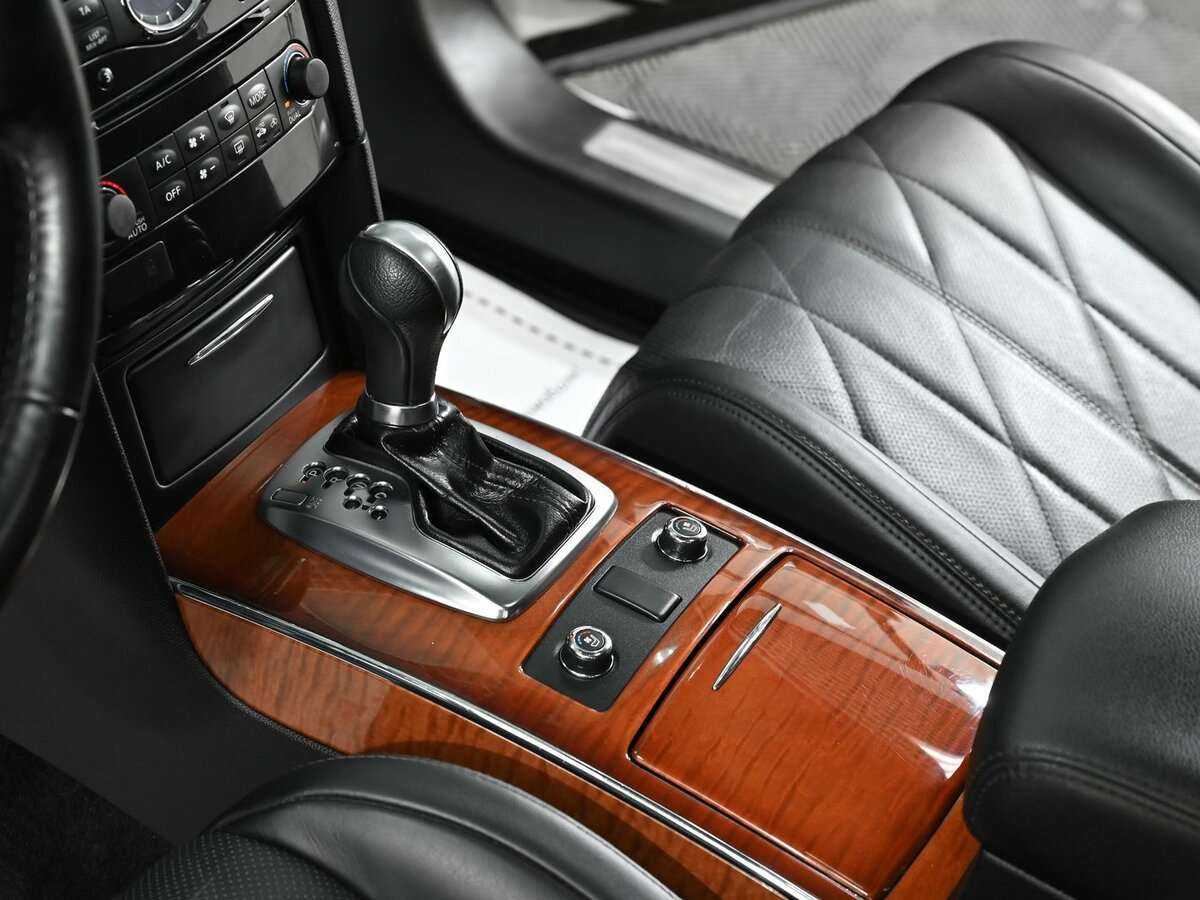 Купить Infiniti FX с пробегом. Фото: #13