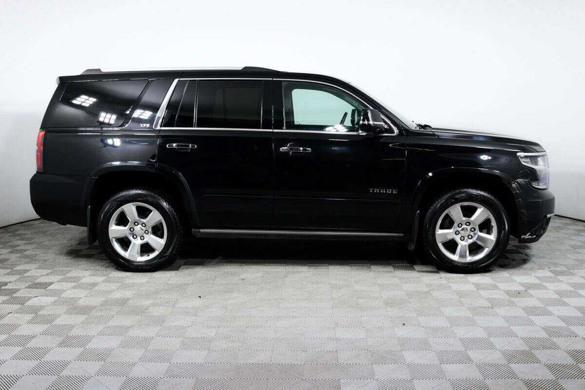 Купить Chevrolet Tahoe с пробегом. Фото: #3