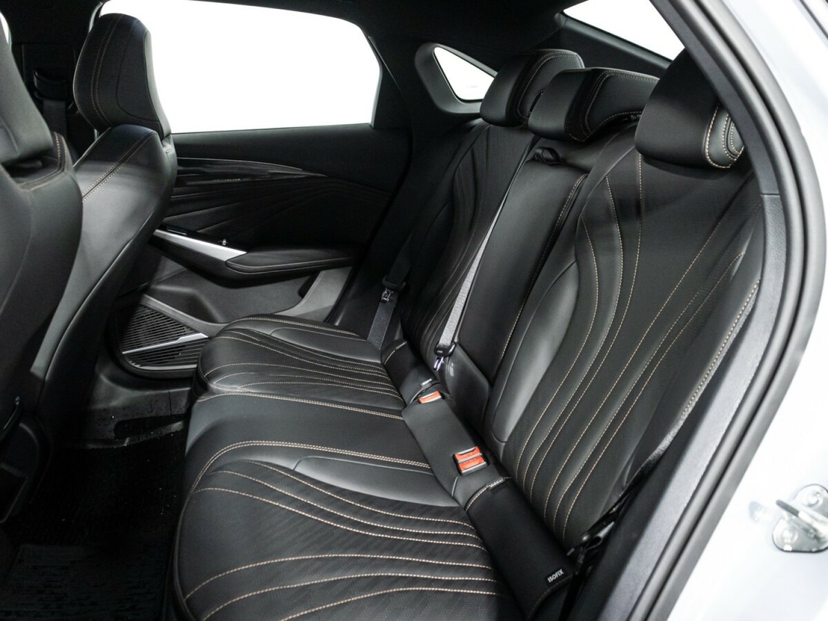 Купить Geely Preface с пробегом. Фото: #8