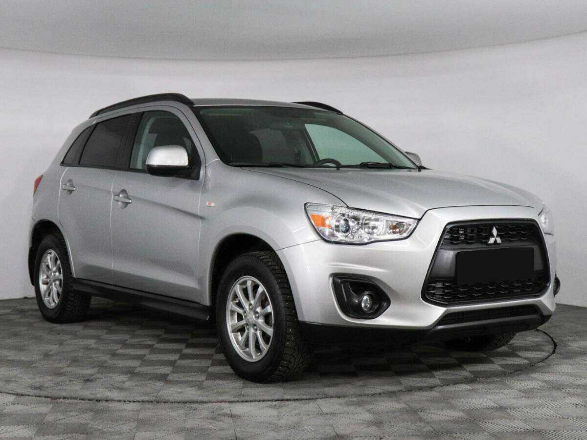 Купить Mitsubishi ASX с пробегом. Фото: #2