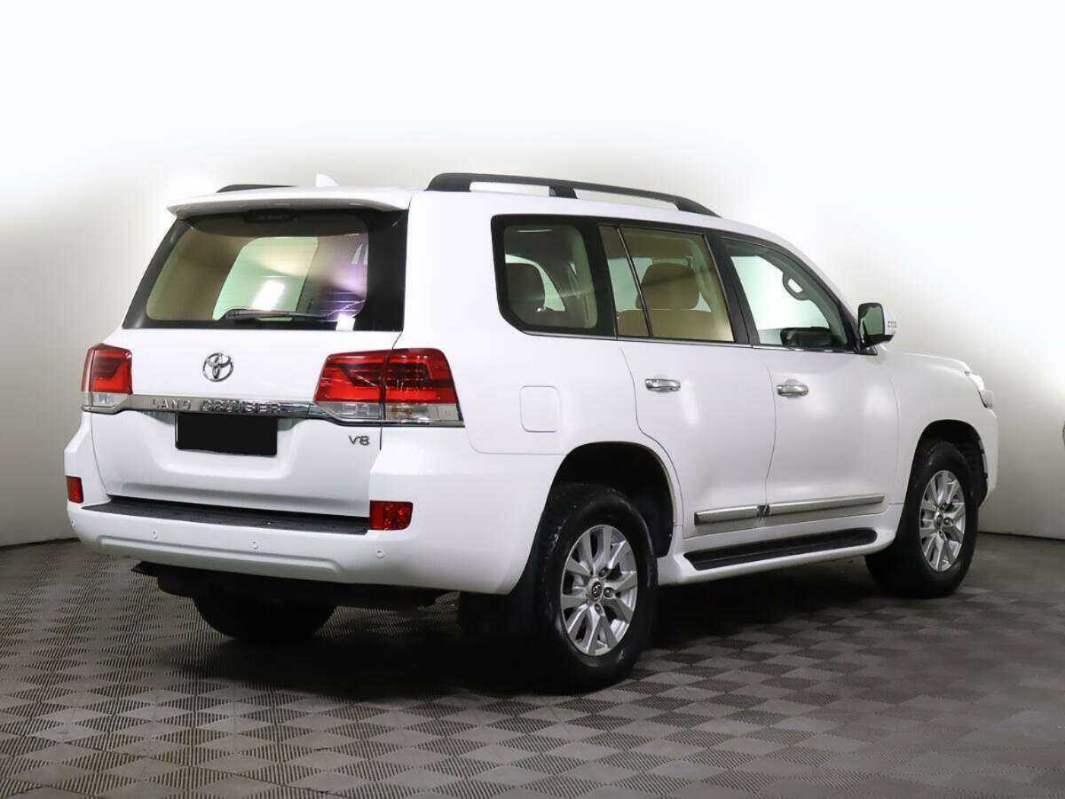 Купить Toyota Land Cruiser с пробегом. Фото: #3