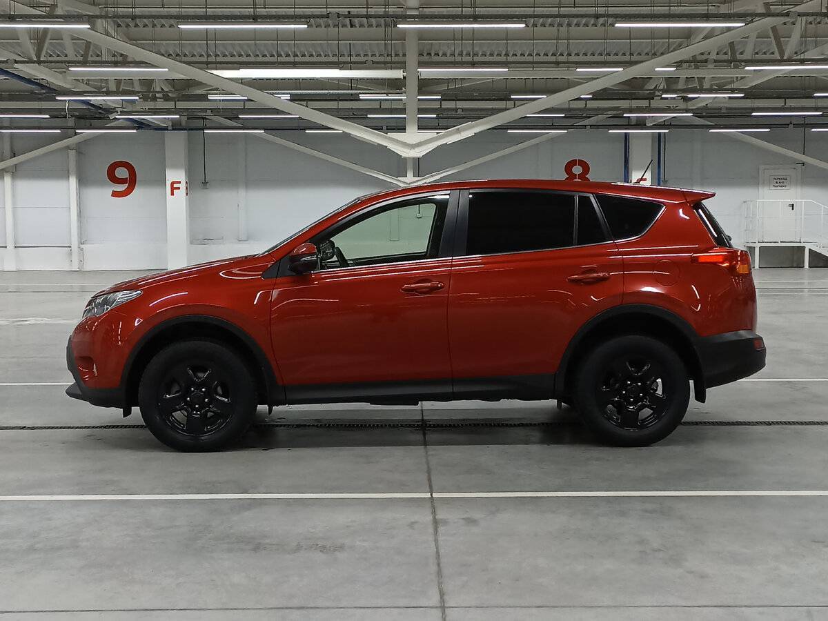 Купить Toyota RAV4 с пробегом. Фото: #7