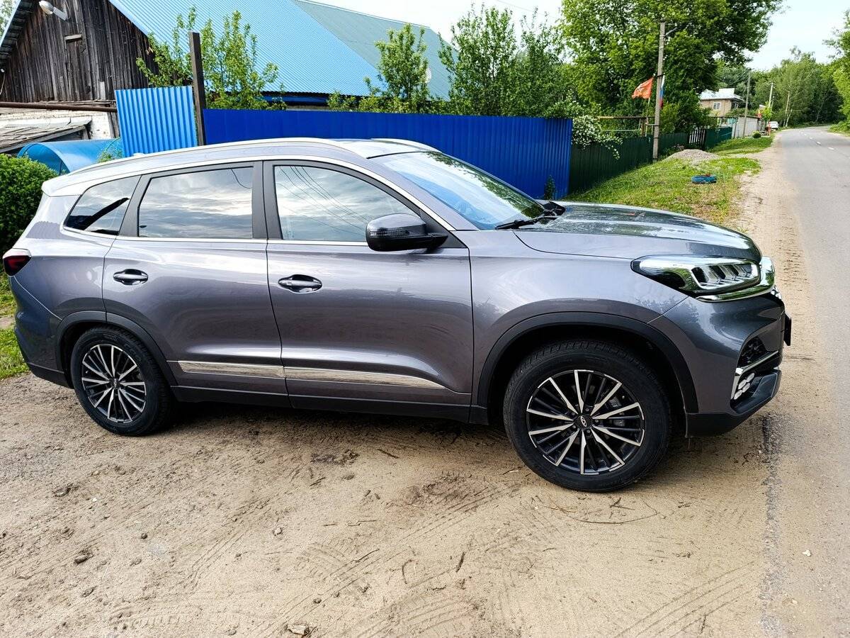 Купить Chery Tiggo 8 с пробегом. Фото: #1