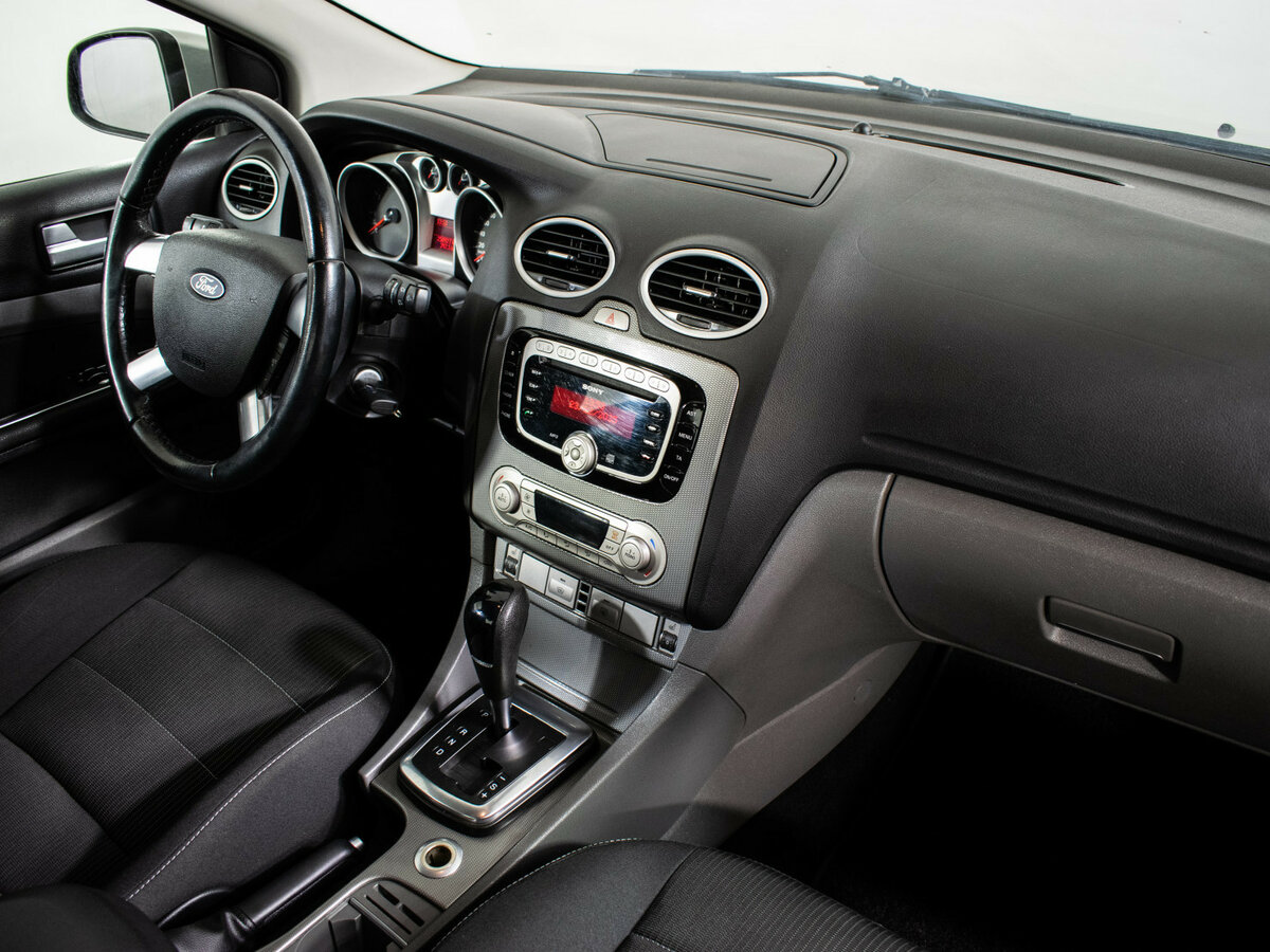 Купить Ford Focus с пробегом. Фото: #10