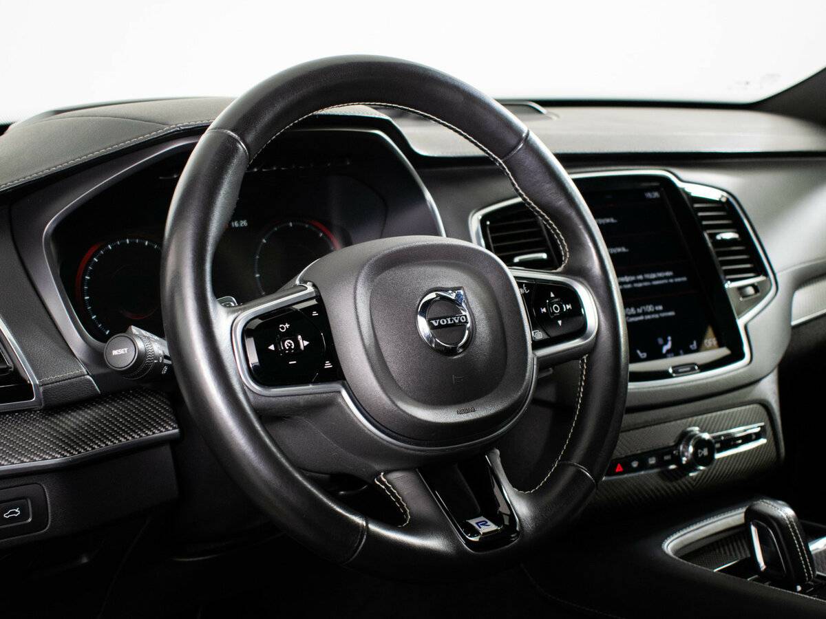 Купить Volvo XC90 с пробегом. Фото: #16