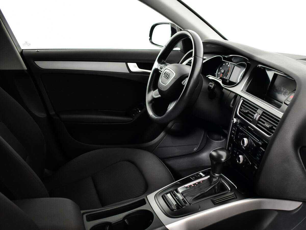 Купить Audi A4 с пробегом. Фото: #8