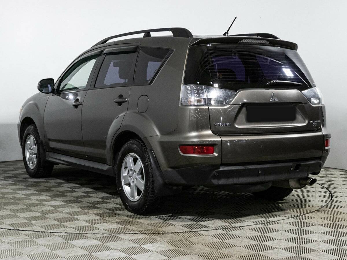 Купить Mitsubishi Outlander с пробегом. Фото: #6
