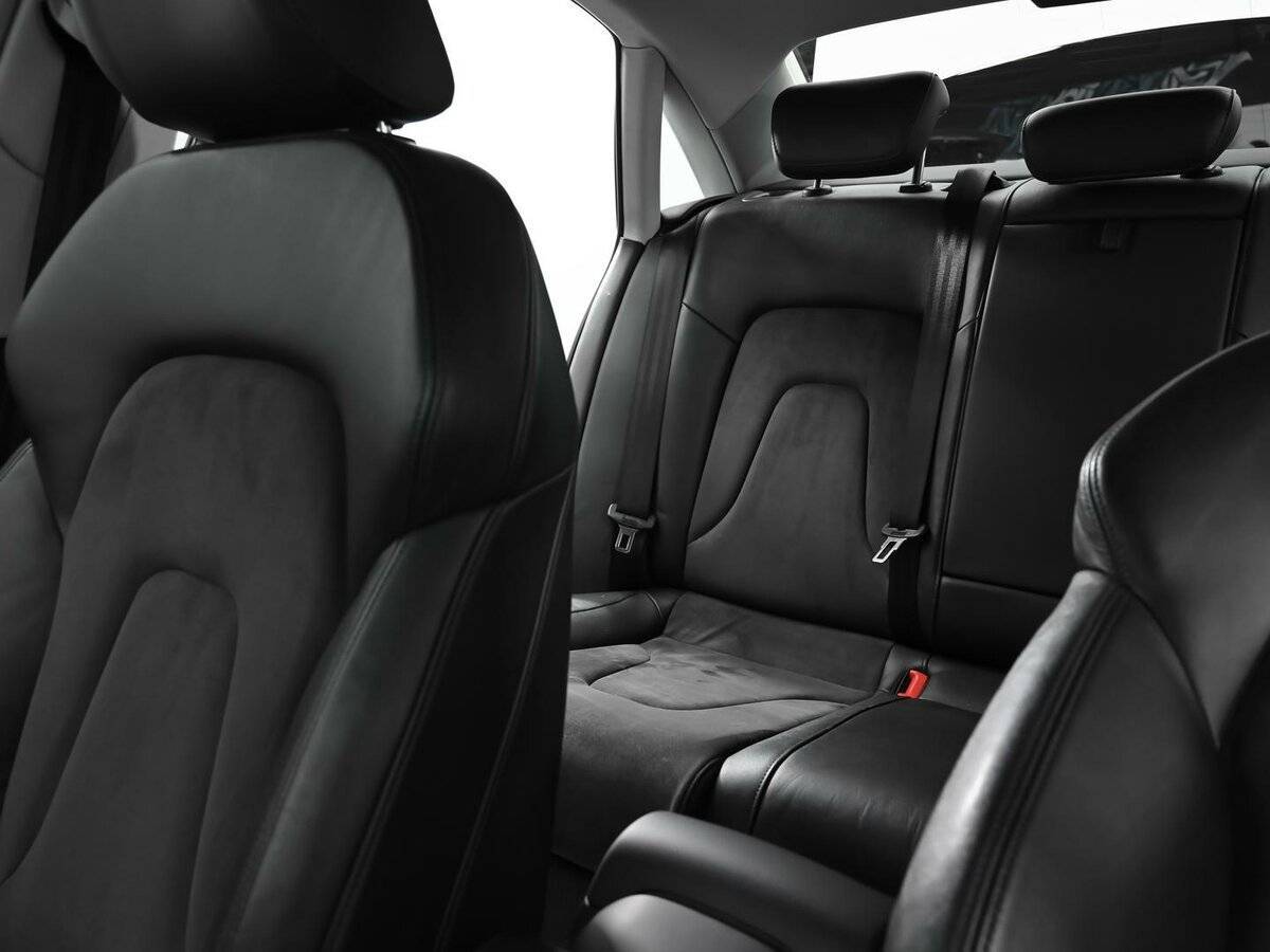 Купить Audi A4 с пробегом. Фото: #12