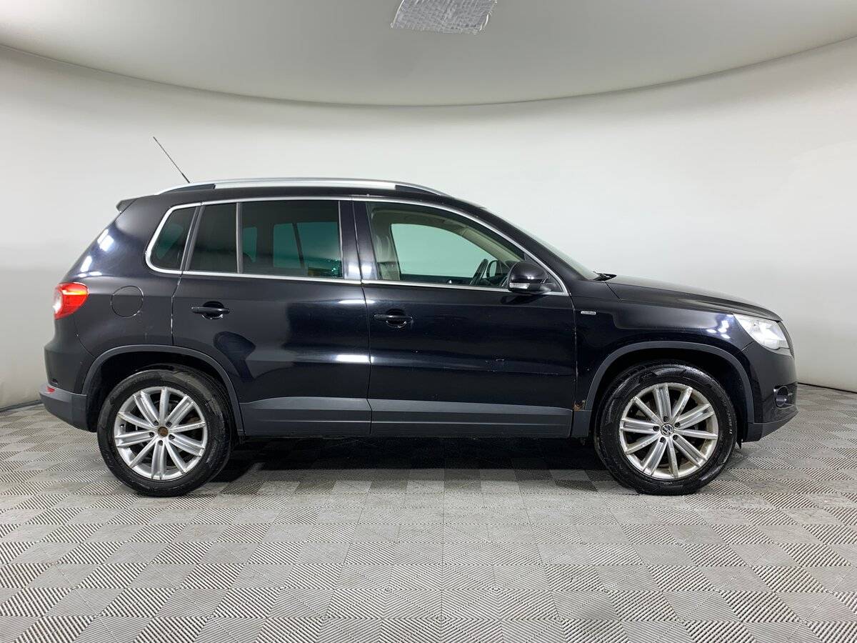 Купить Volkswagen Tiguan с пробегом. Фото: #3
