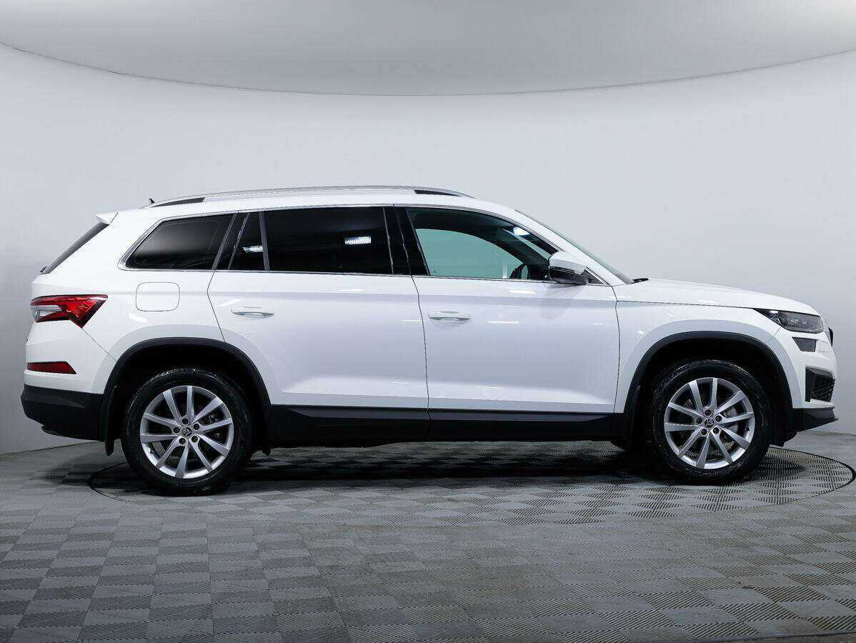 Купить Skoda Kodiaq с пробегом. Фото: #2