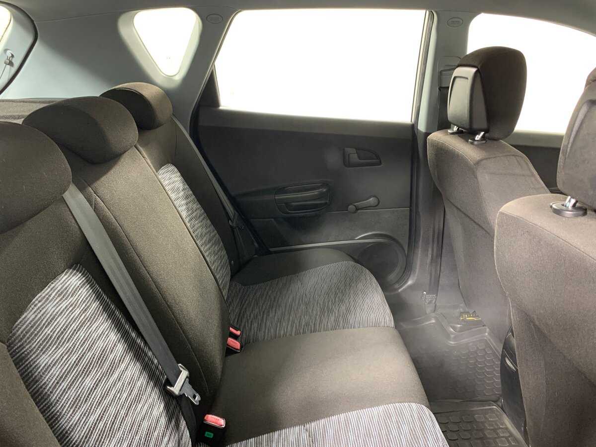 Купить Kia Ceed с пробегом. Фото: #15