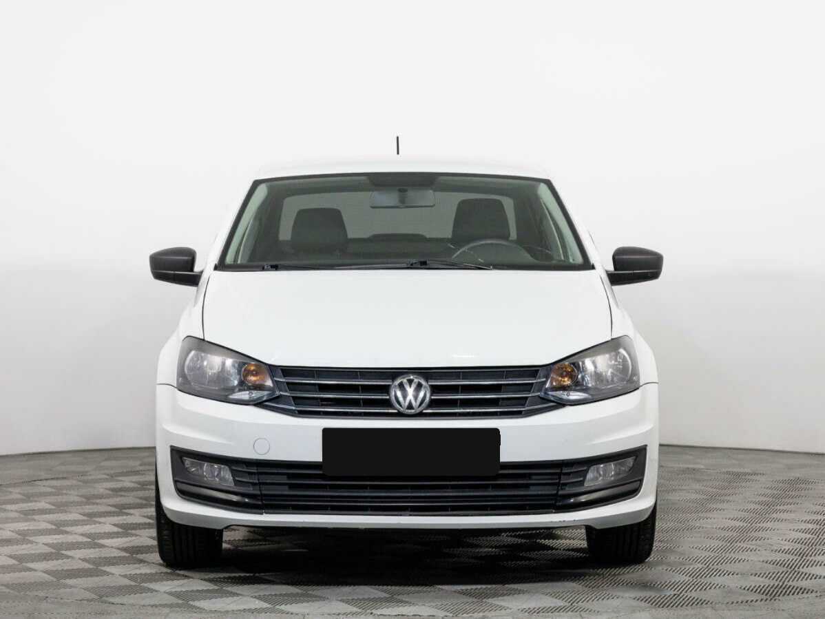 Купить Volkswagen Polo с пробегом. Посмотреть фото