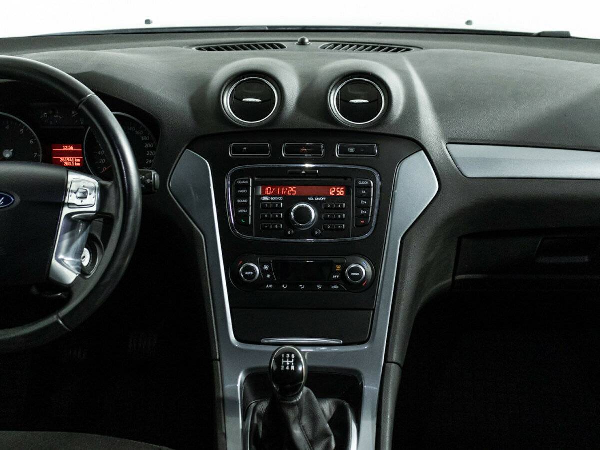 Купить Ford Mondeo с пробегом. Фото: #12