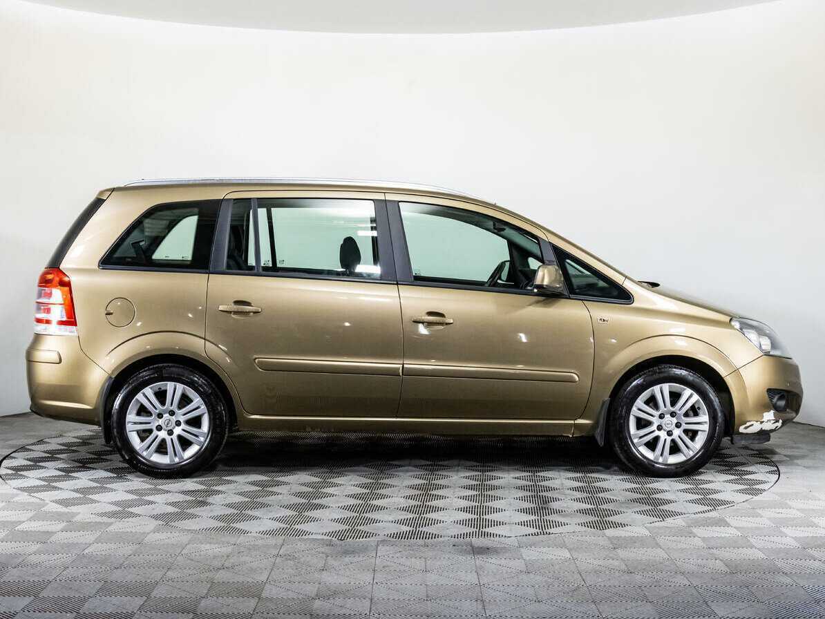 Купить Opel Zafira с пробегом. Фото: #3