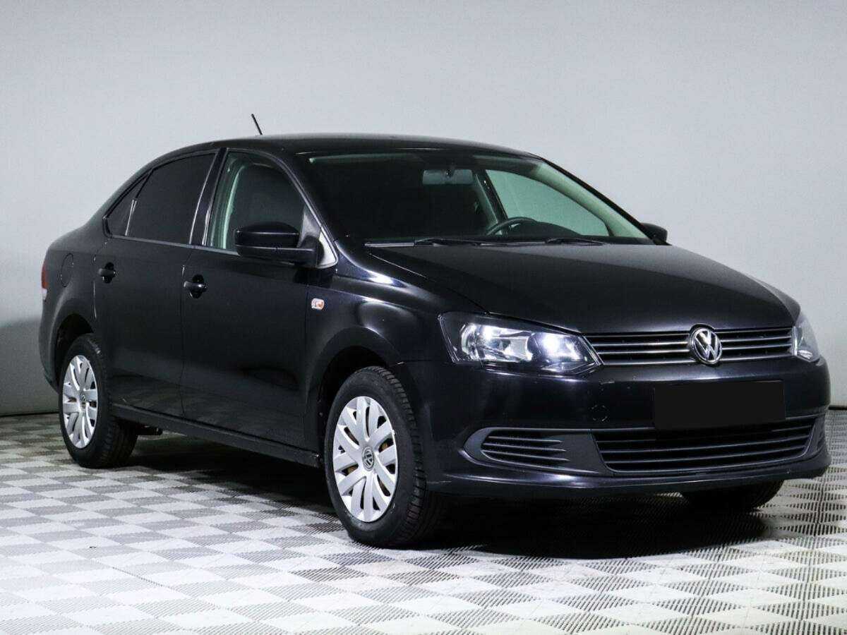 Купить Volkswagen Polo с пробегом. Фото: #2