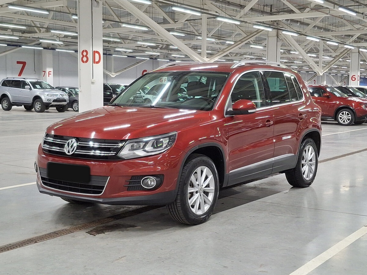 Купить Volkswagen Tiguan с пробегом. Посмотреть фото