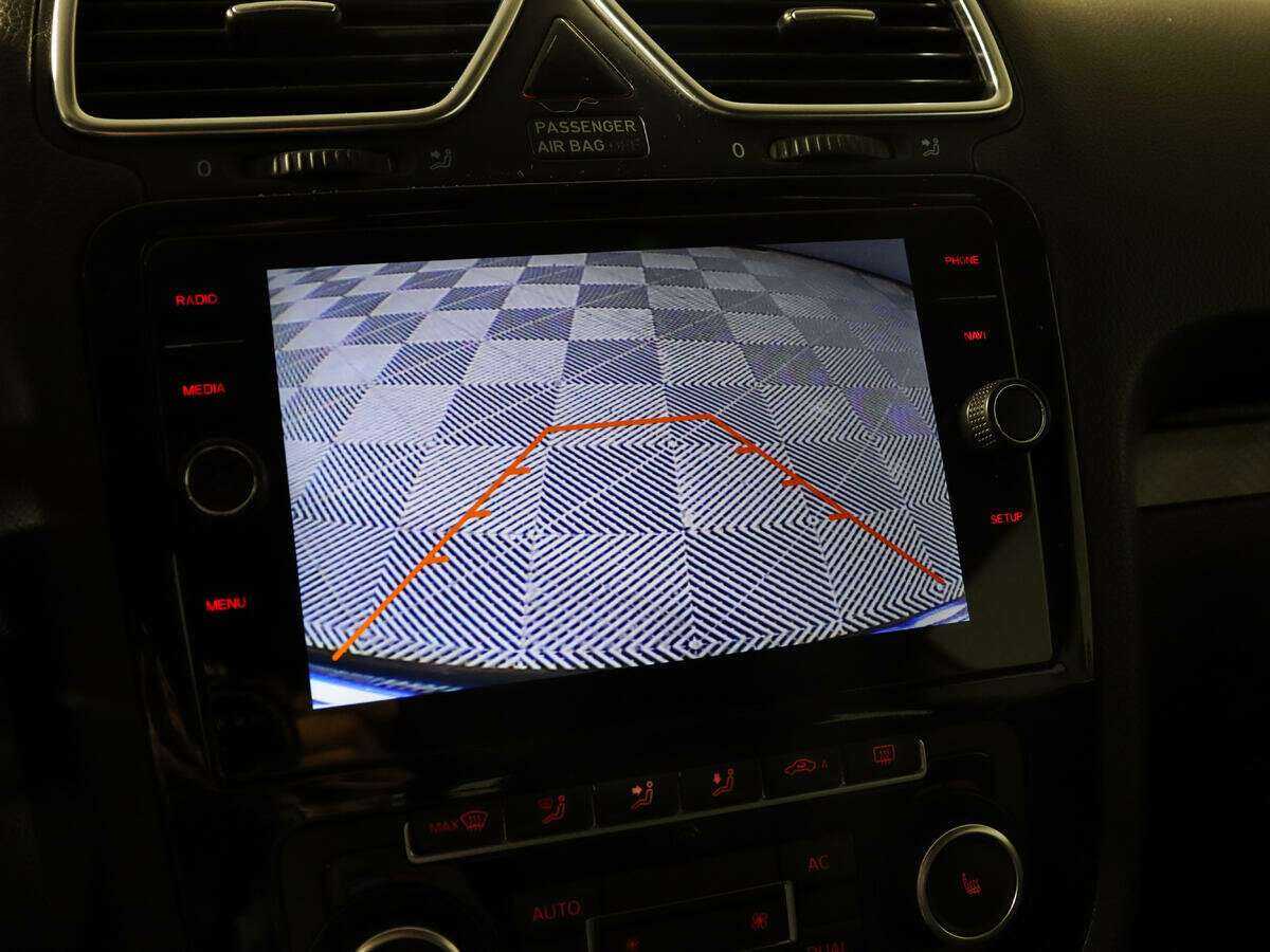 Купить Volkswagen Scirocco с пробегом. Фото: #14