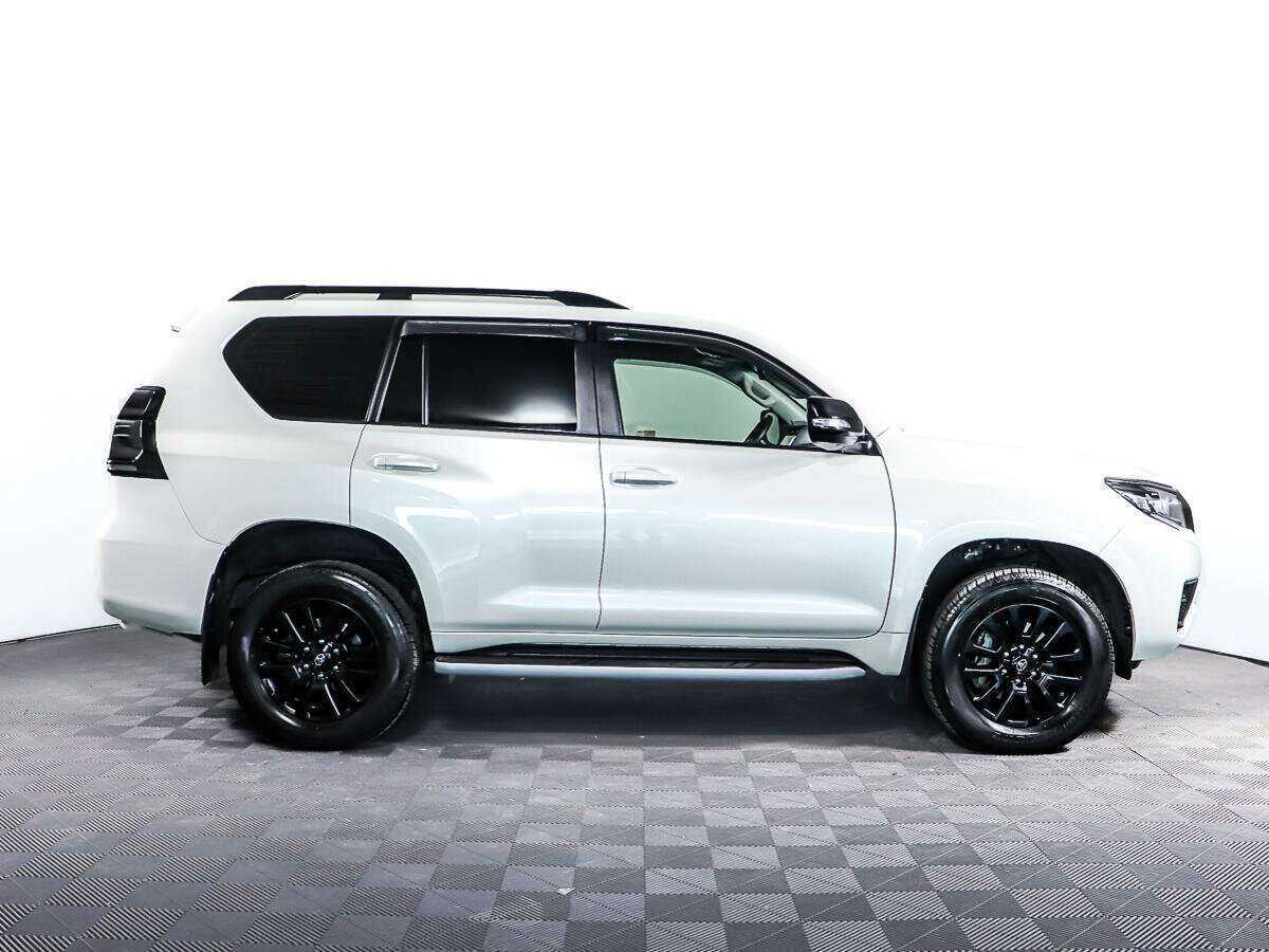 Купить Toyota Land Cruiser Prado с пробегом. Фото: #3