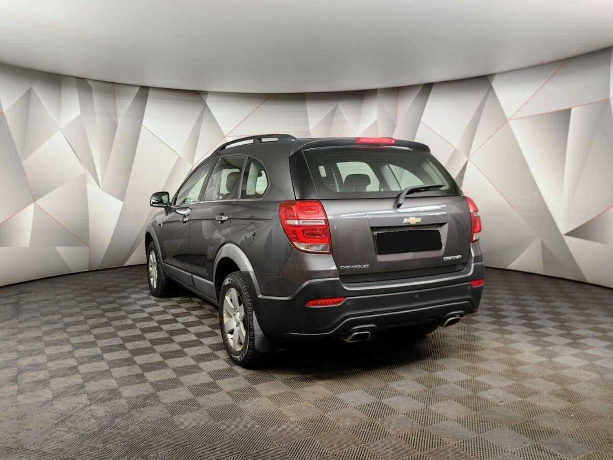 Купить Chevrolet Captiva с пробегом. Фото: #3