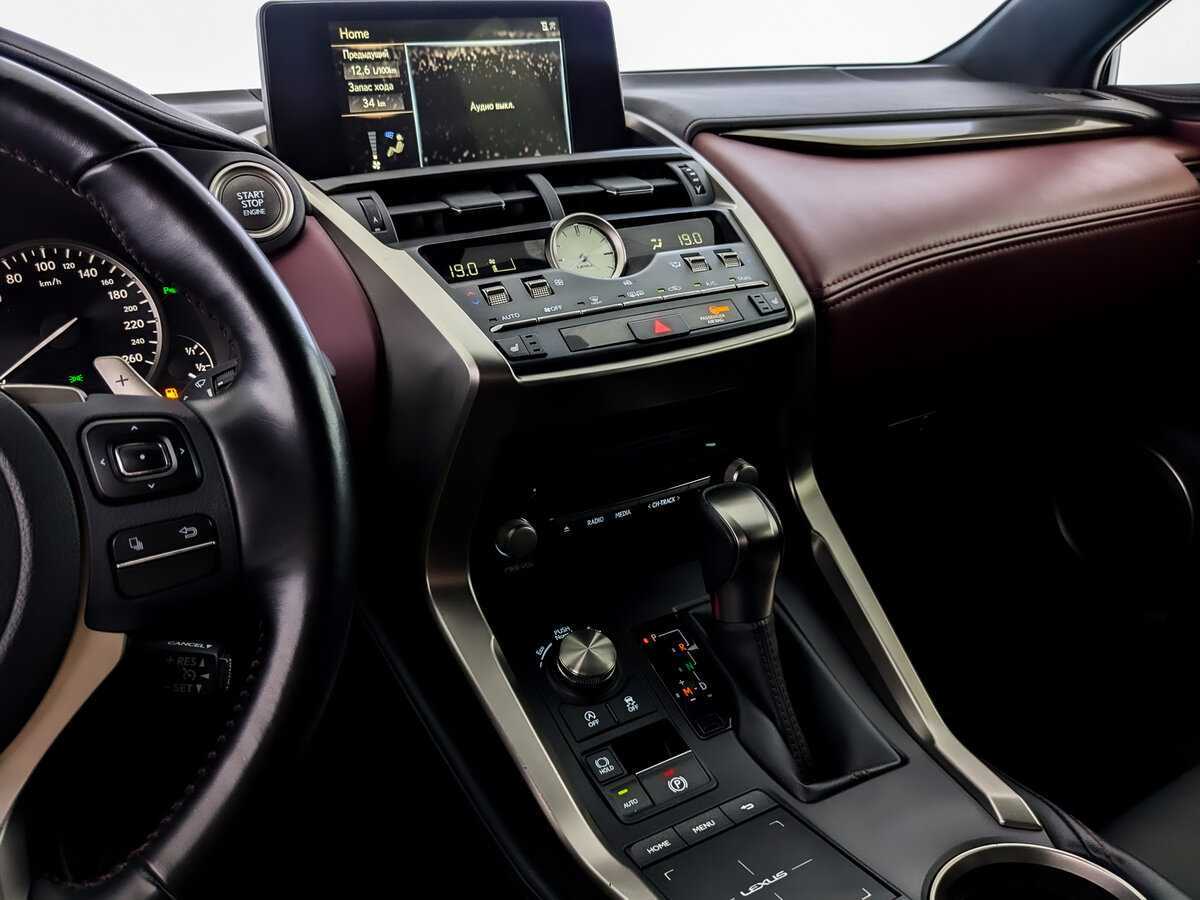 Купить Lexus NX с пробегом. Фото: #28
