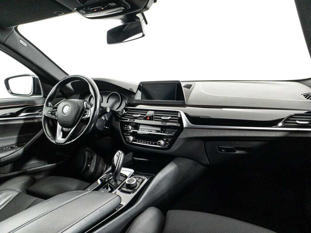 Купить BMW 5 серии с пробегом. Фото: #8