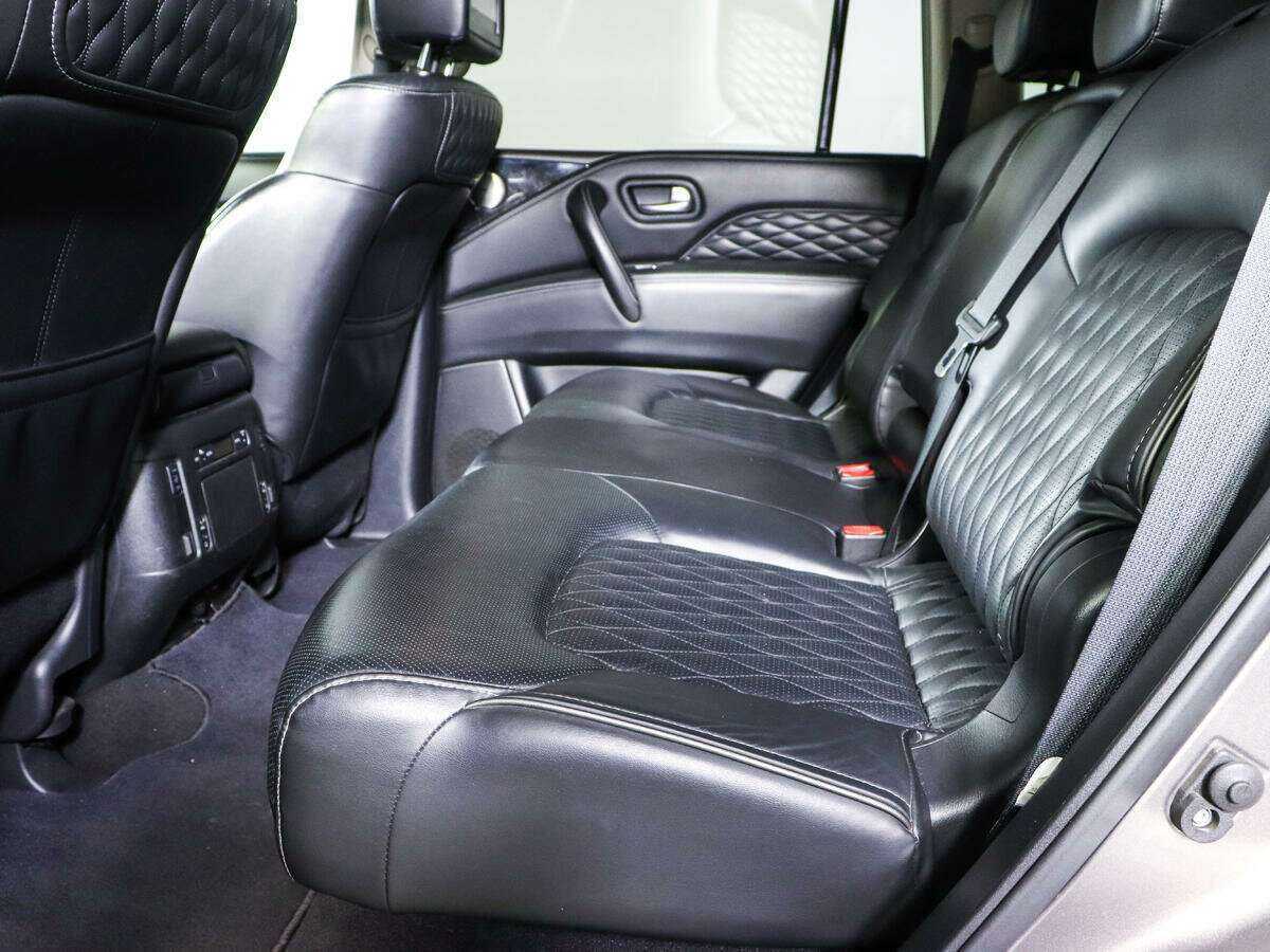 Купить Infiniti QX80 с пробегом. Фото: #7