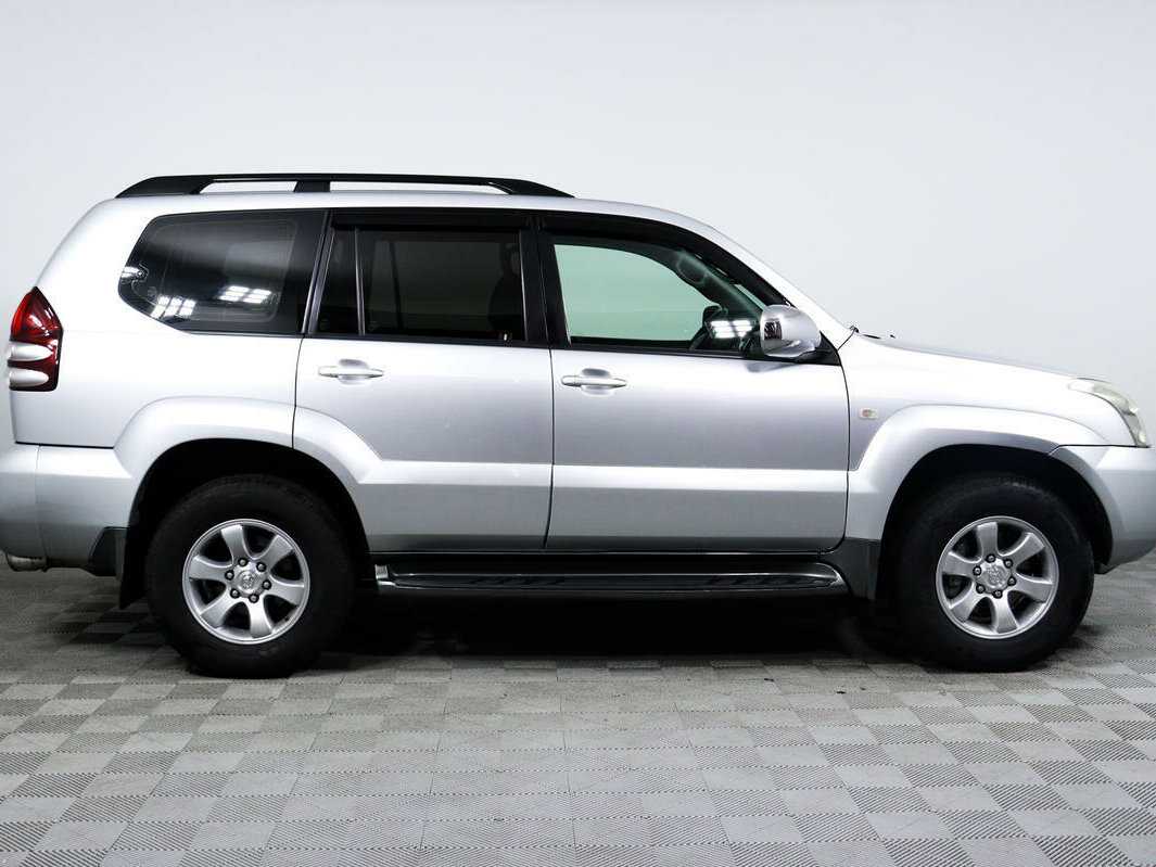Купить Toyota Land Cruiser Prado с пробегом. Фото: #3