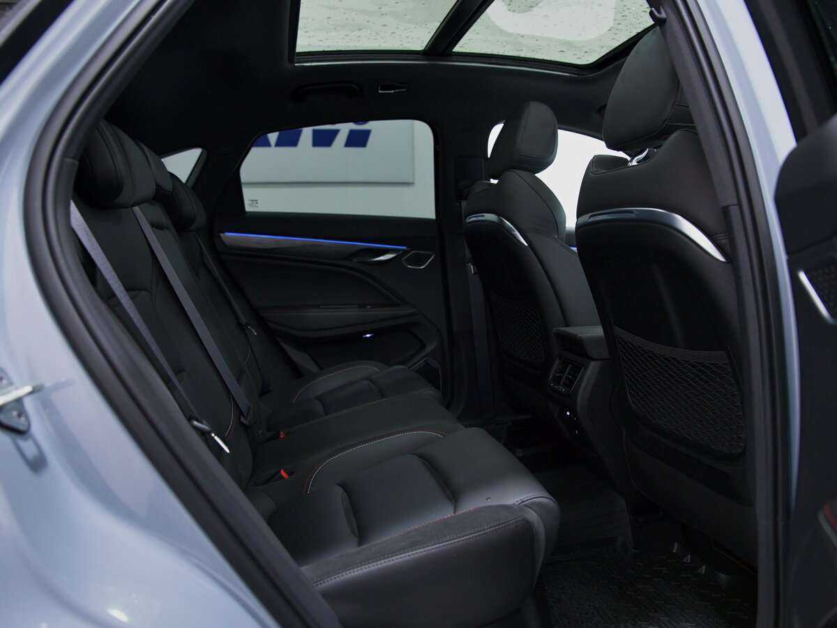 Купить Geely Tugella с пробегом. Фото: #4