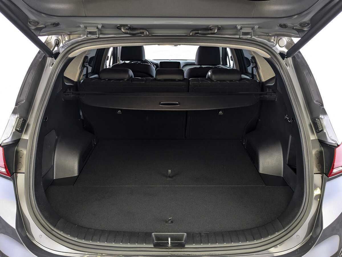 Купить Hyundai Santa Fe с пробегом. Фото: #9