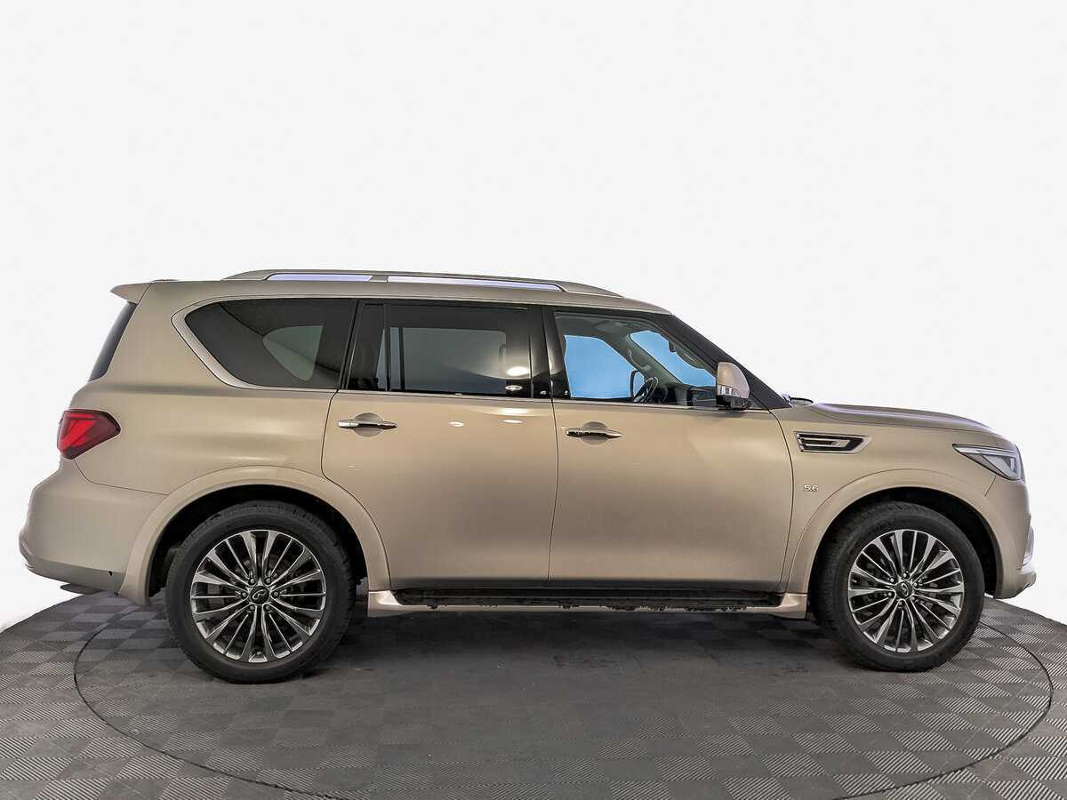 Купить Infiniti QX80 с пробегом. Фото: #3