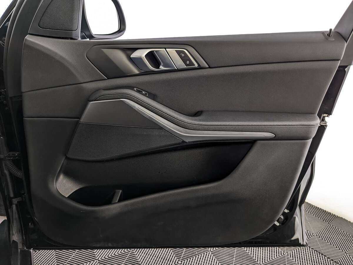 Купить BMW X5 с пробегом. Фото: #15