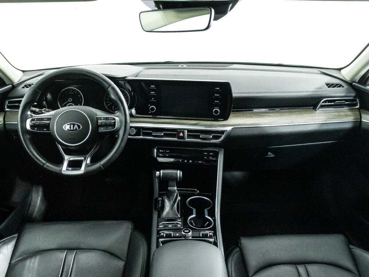 Купить Kia K5 с пробегом. Фото: #10
