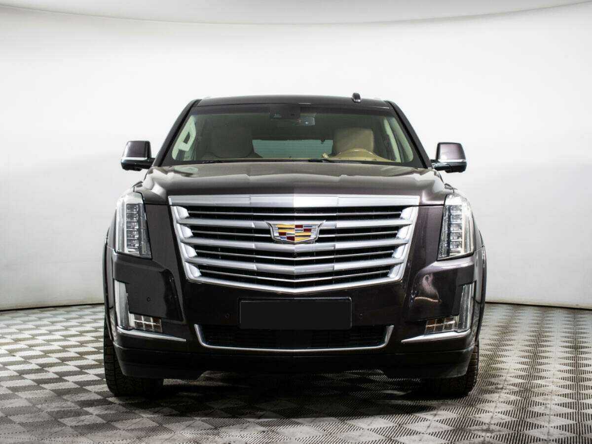 Купить Cadillac Escalade с пробегом. Фото: #1