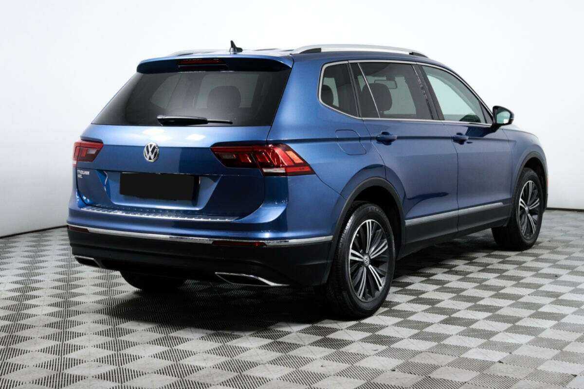 Купить Volkswagen Tiguan с пробегом. Фото: #4